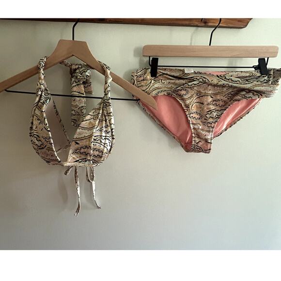 ATHLETA Aqualuxe Paisley Halter Bikini Top and Bottom Sz S/M Peach Black - Picture 1 of 8